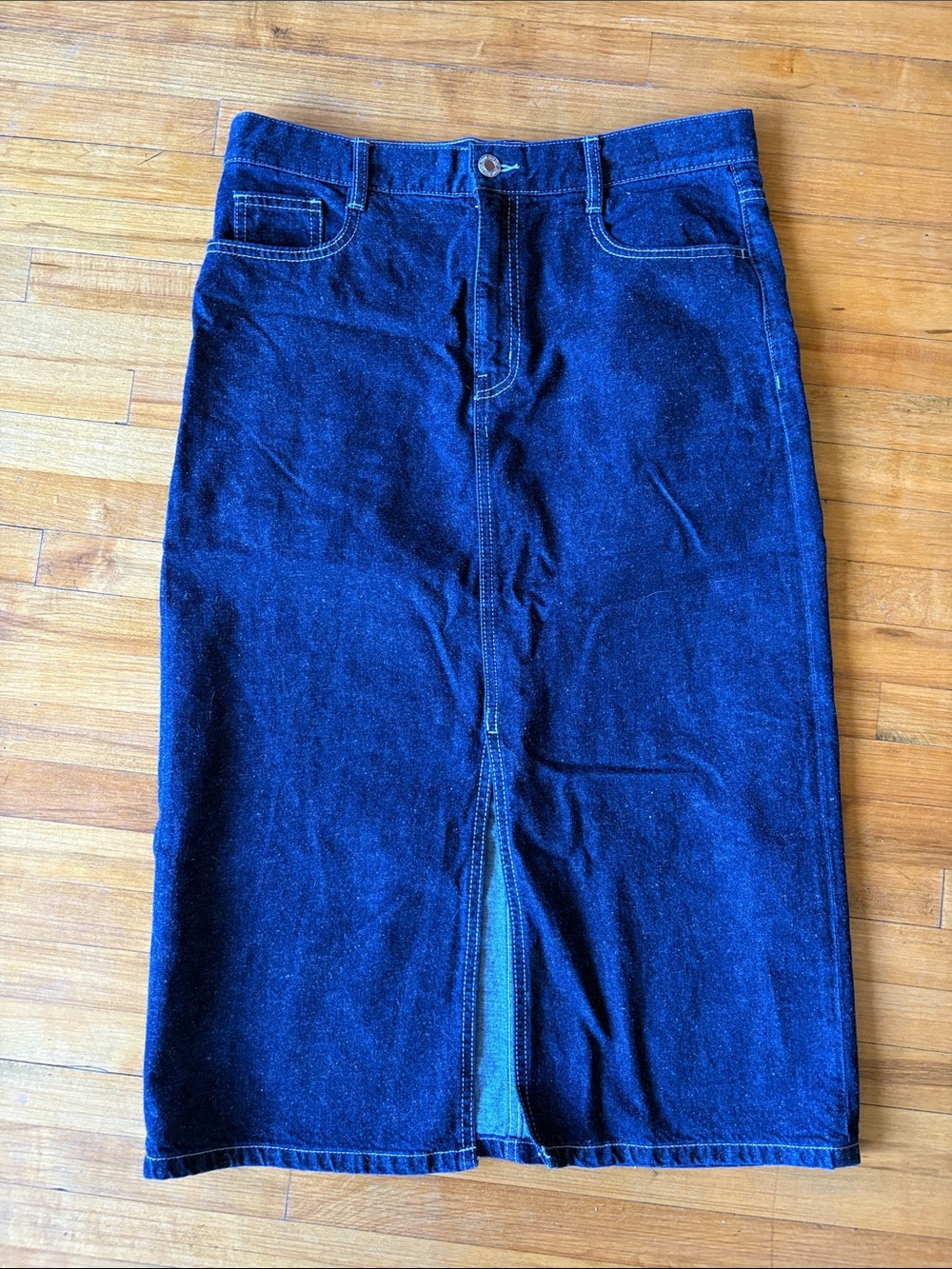 Oak and Fort Dark Blue Denim Skirt - Classic Straight Fit